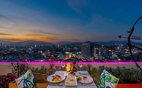 فندق نوفوتيل بوكيت فوكيثرا 